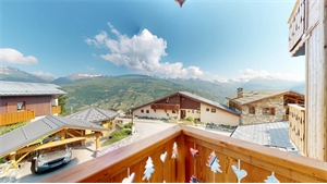 t4 à la vente -   73210  LA PLAGNE TARENTAISE, surface 95 m2 vente t4 - UBI437261552